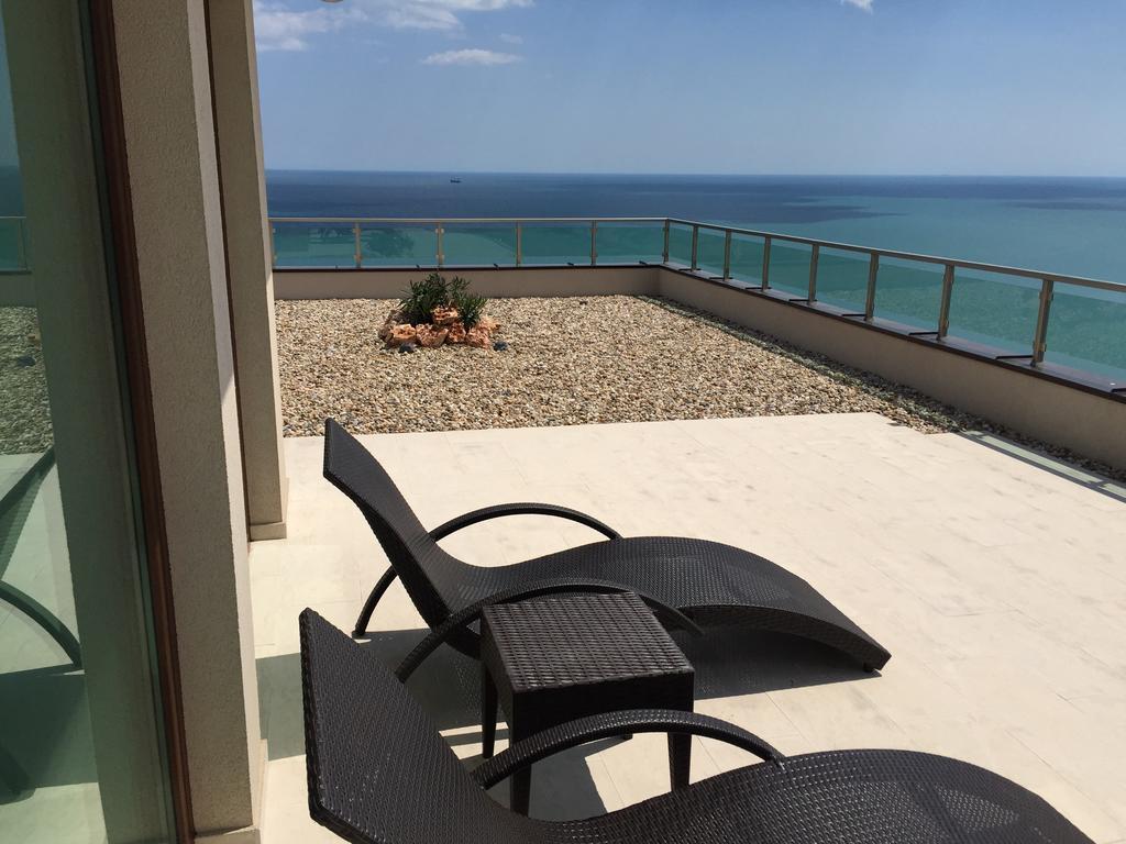 Calithea Complex Aparthotel Kavarna Rum bild