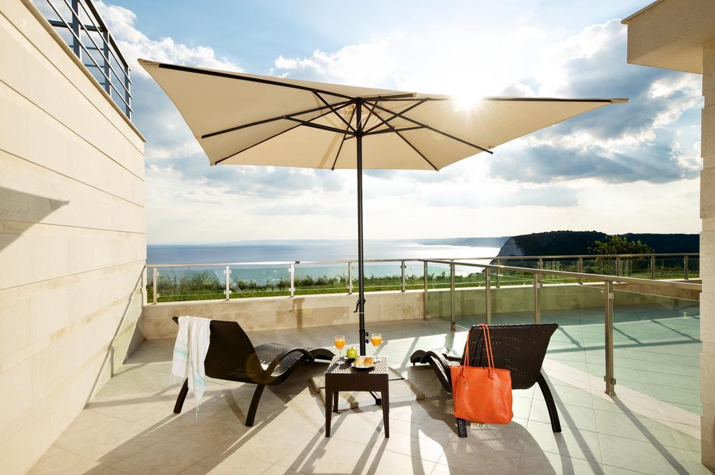 Calithea Complex Aparthotel Kavarna Rum bild