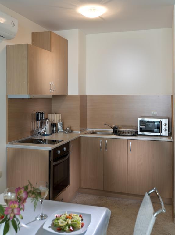 Calithea Complex Aparthotel Kavarna Rum bild